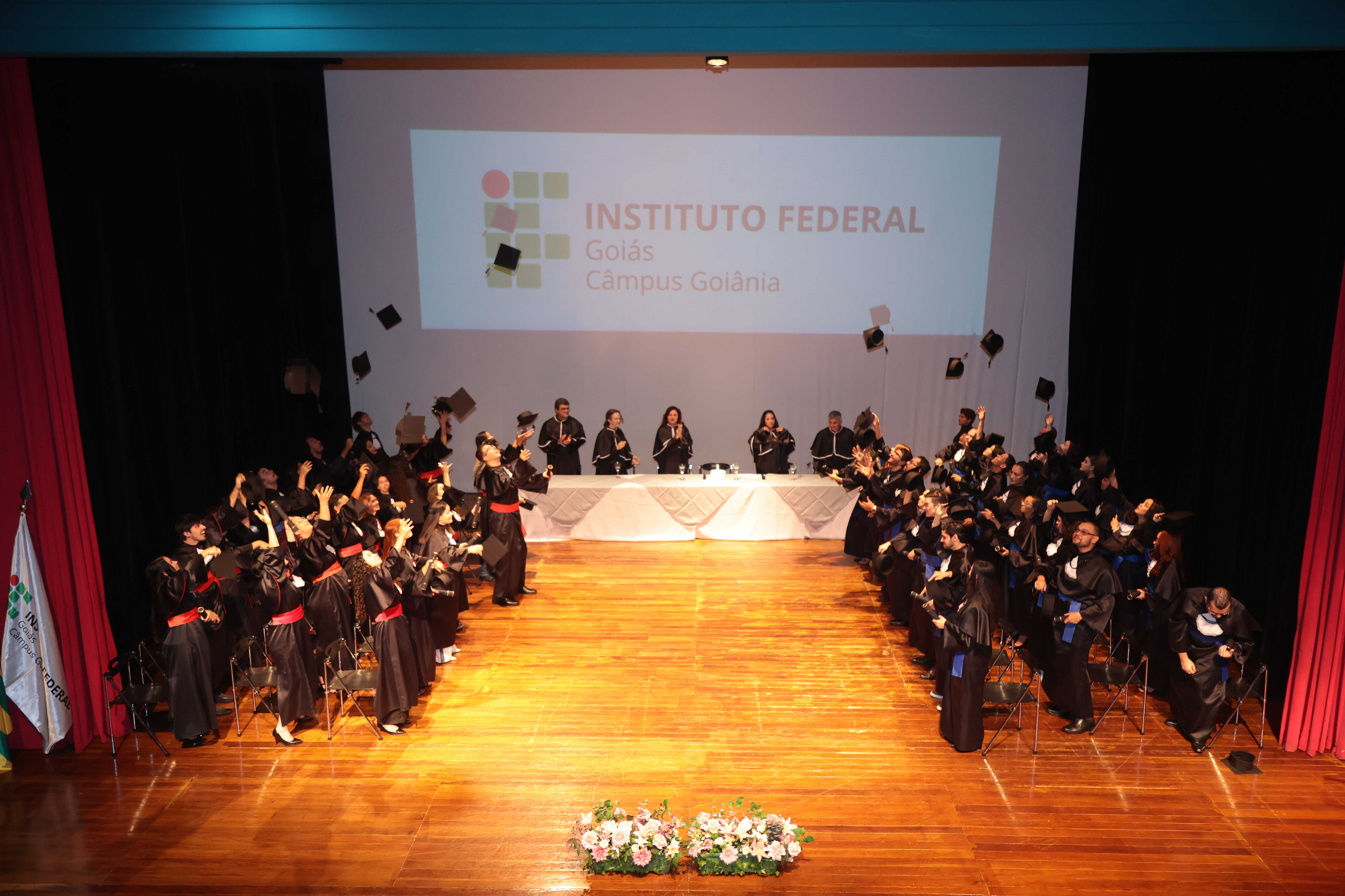 Colação de Grau realizada na noite do dia 3 de julho, no Teatro do IFG, no Câmpus Goiânia.